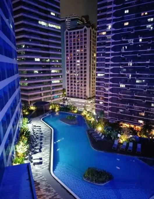 1Br Free Parking With Balcony Near Rcbc, Trident, Mmc Apartment Manila