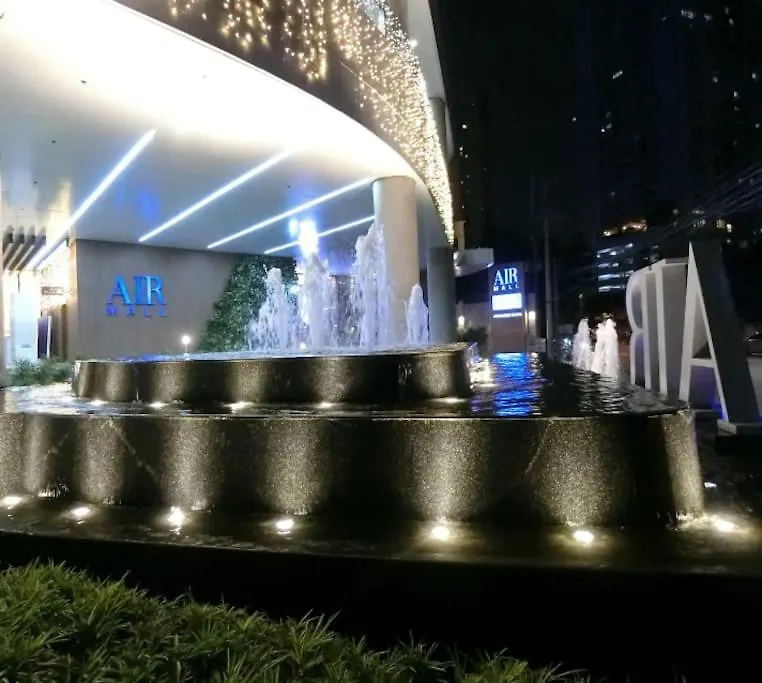 1Br Free Parking With Balcony Near Rcbc, Trident, Mmc Apartment Manila 0*,  Philippines