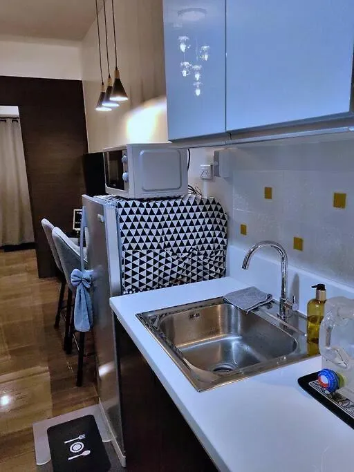 1Br Free Parking With Balcony Near Rcbc, Trident, Mmc Apartment Manila Philippines