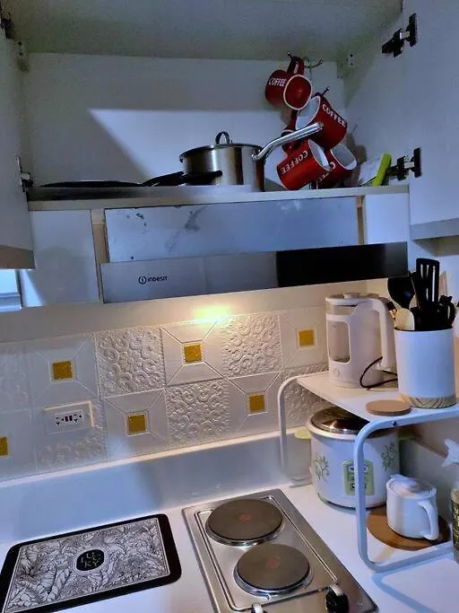 1Br Free Parking With Balcony Near Rcbc, Trident, Mmc Apartment Manila 0*,  Philippines