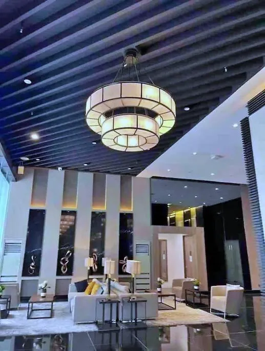1Br Free Parking With Balcony Near Rcbc, Trident, Mmc Apartment Manila