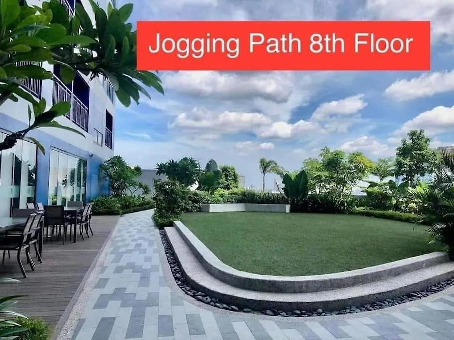 1Br Free Parking With Balcony Near Rcbc, Trident, Mmc Apartment Manila