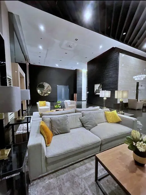 1Br Free Parking With Balcony Near Rcbc, Trident, Mmc Apartment Manila