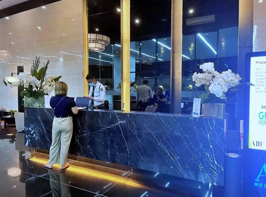1Br Free Parking With Balcony Near Rcbc, Trident, Mmc Lägenhet Manila